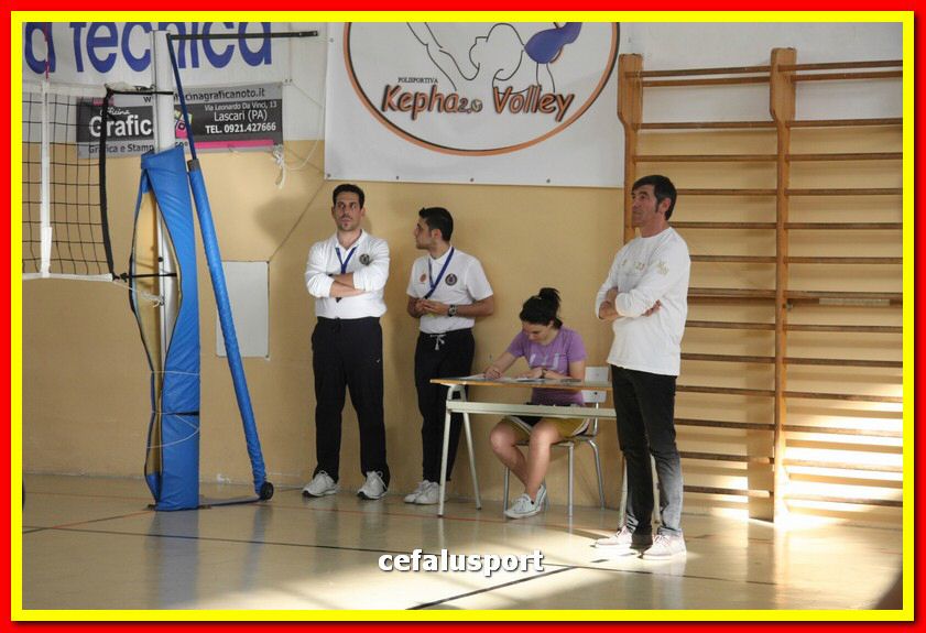 150523 volley 216_tn.jpg